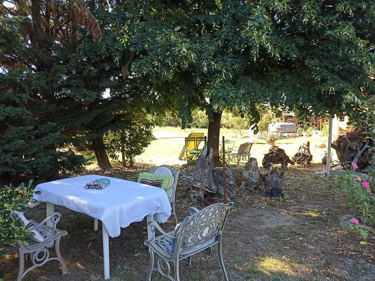 Appartement Un jardin sur la colline à Claveyson 0*,