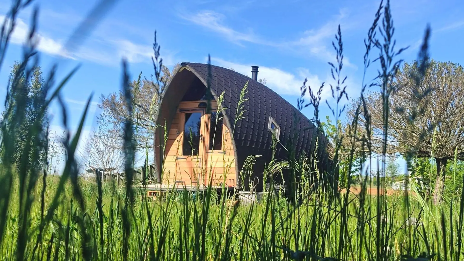 Appartement Un jardin sur la colline à Claveyson 0*,  France